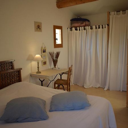 Saba Hotel Cabrières-dʼAvignon Kültér fotó