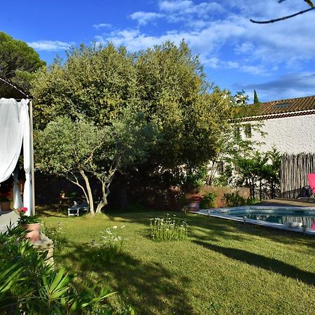 Saba Hotel Cabrières-dʼAvignon Kültér fotó